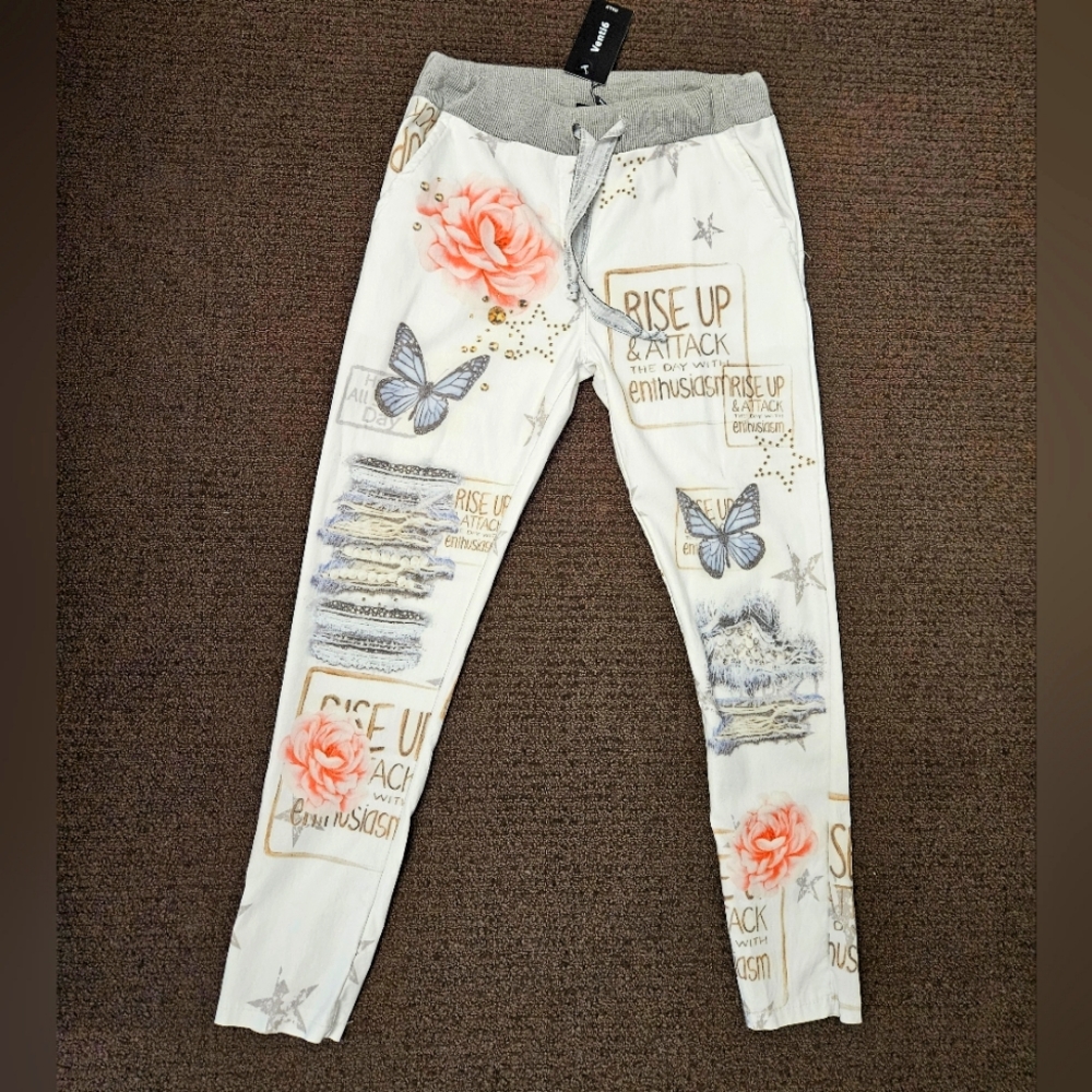 NWT VENTI6 Flower Denim